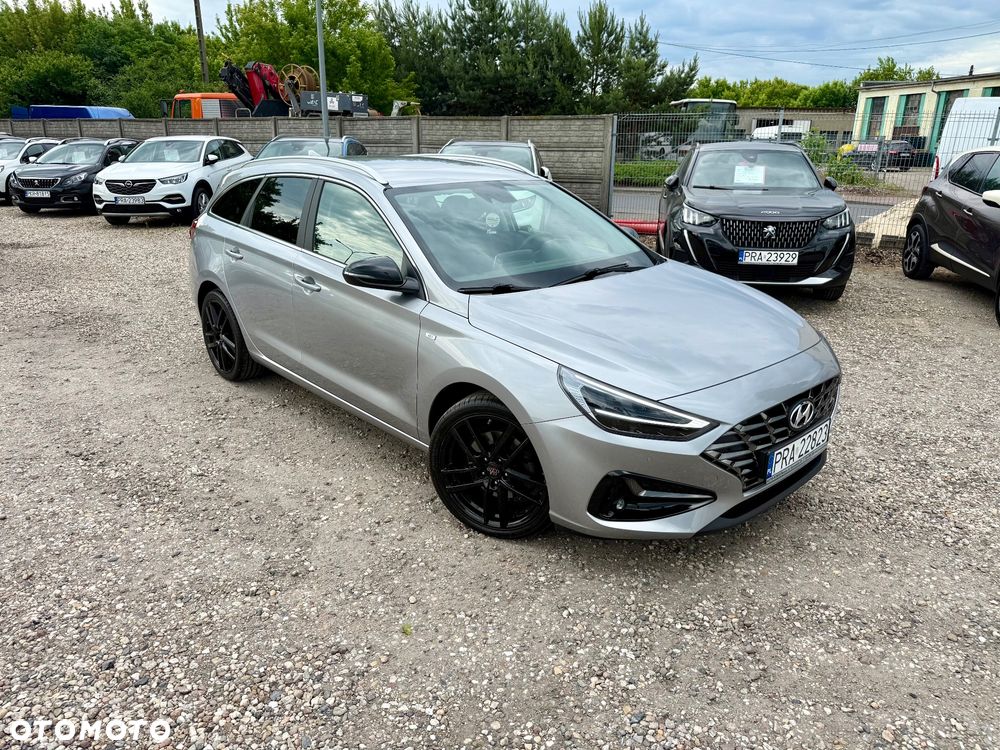 Hyundai i30 1.5 T-GDI 48V-Hybrid Advantage - 4