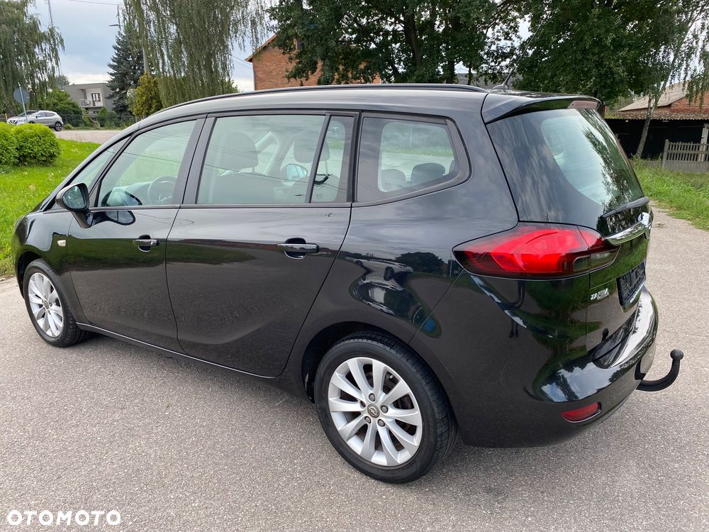 Opel Zafira - 13