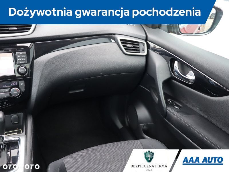 Nissan Qashqai - 10