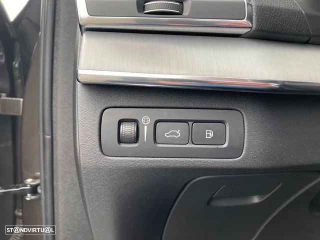 Volvo XC 90 2.0 T8 PHEV Inscription Expression AWD - 22