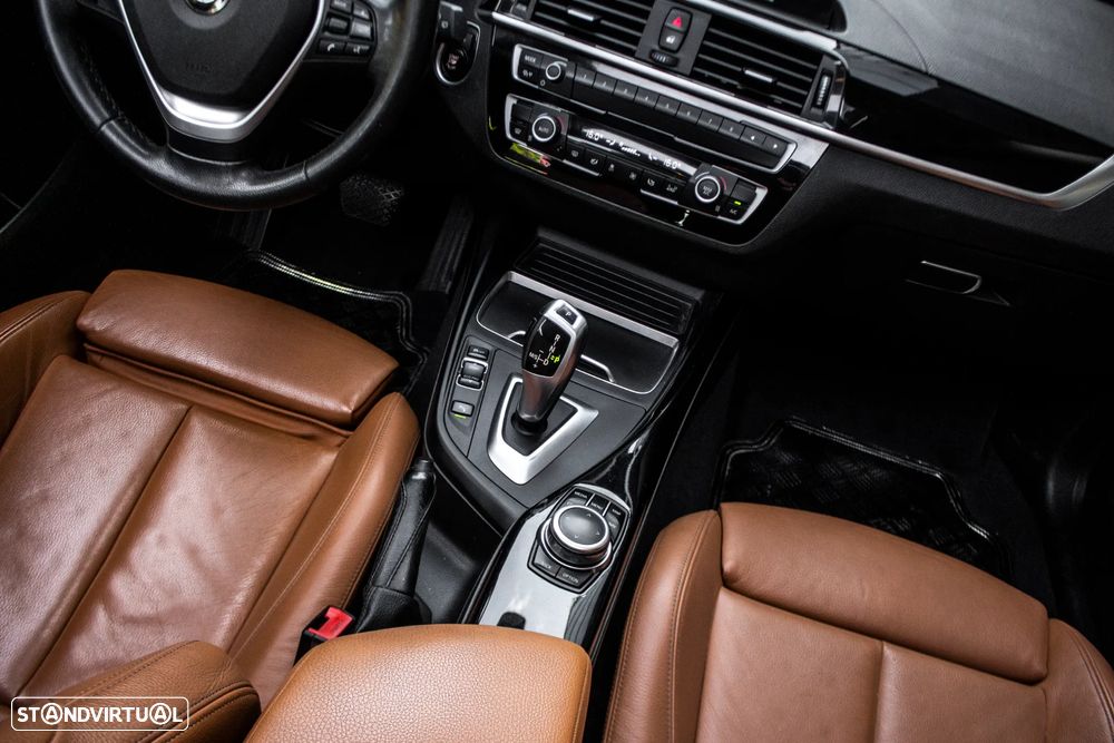 BMW 118 d Aut. Luxury Line - 35