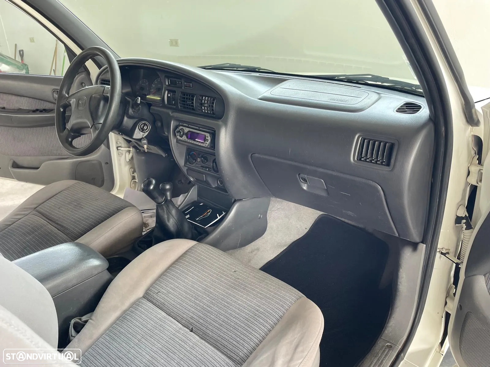 Mazda B 2500 2.5 TD CD - 15