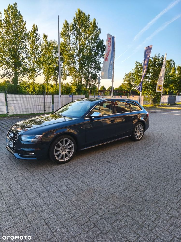 Audi A4 Avant 2.0 TDI DPF clean diesel quattro S tronic S line Sportpaket - 6