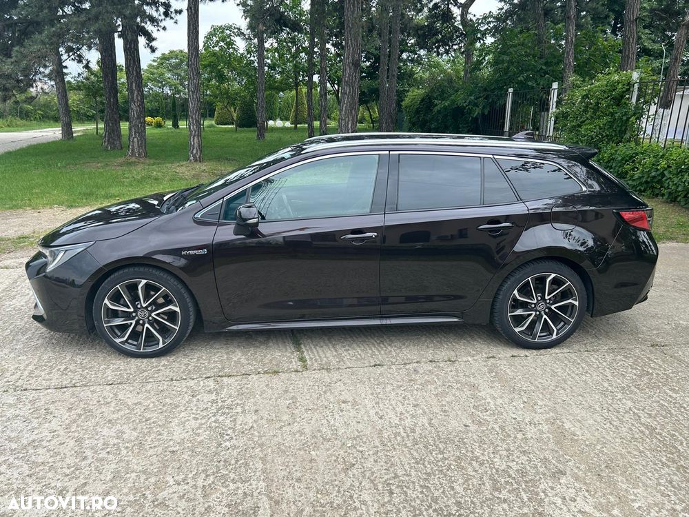 Toyota Corolla - 10