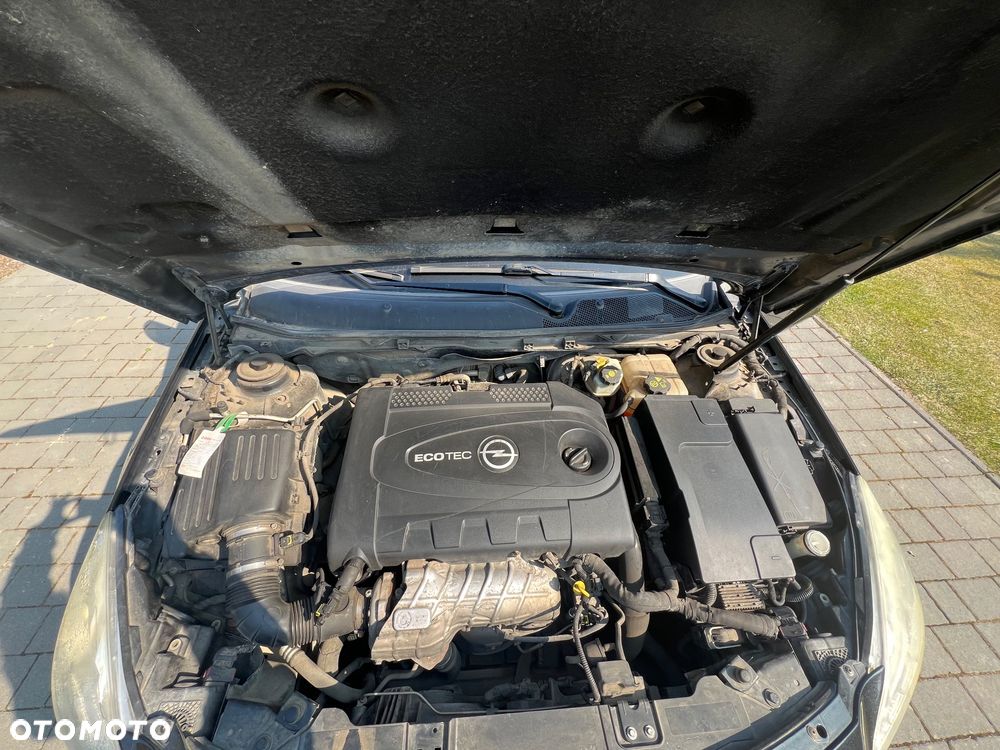 Opel Insignia 2.0 CDTI - 38