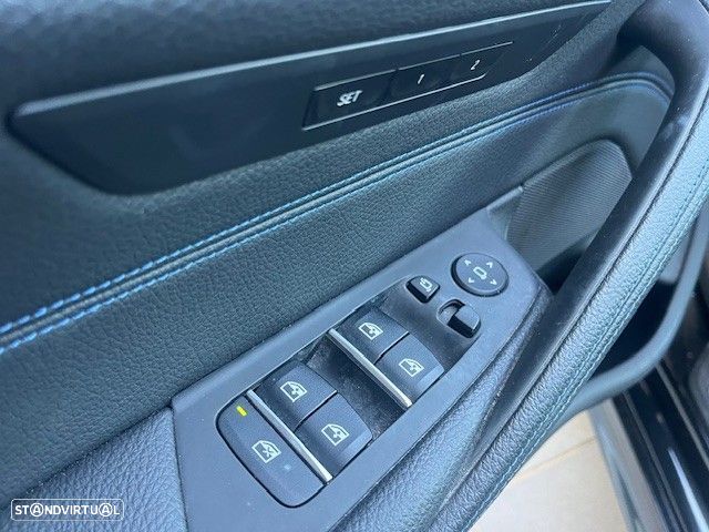 BMW 520 e Pack M - 19