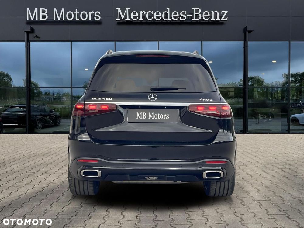 Mercedes-Benz GLS - 9
