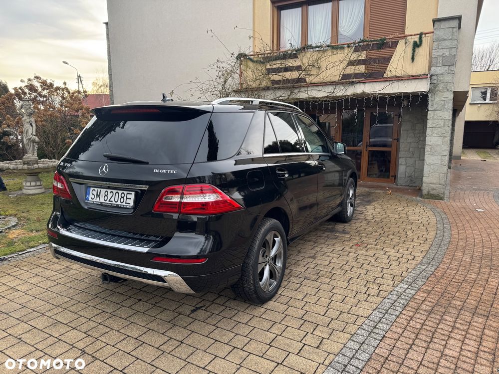 Mercedes-Benz ML 350 BlueTEC 4MATIC 7G-TRONIC - 4
