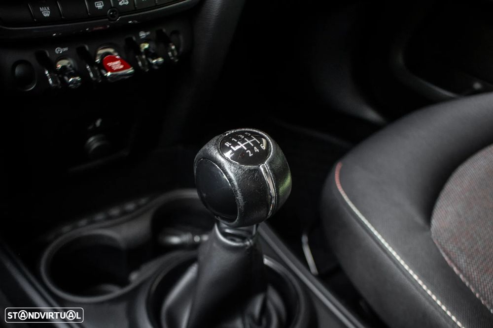 MINI Countryman One D Essential - 21