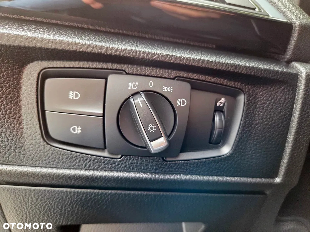 BMW Seria 1 - 14