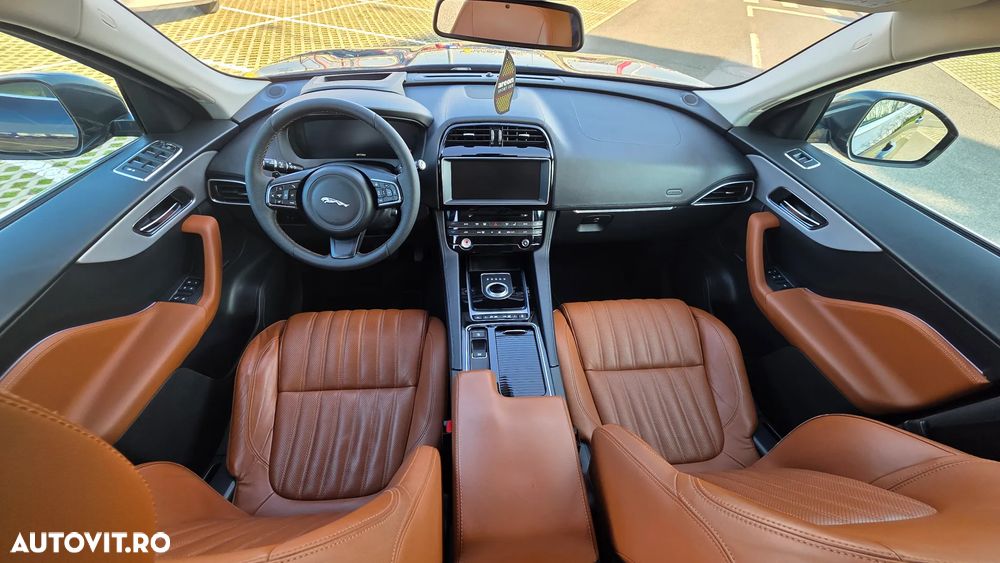 Jaguar F-Pace D300 AWD - 2