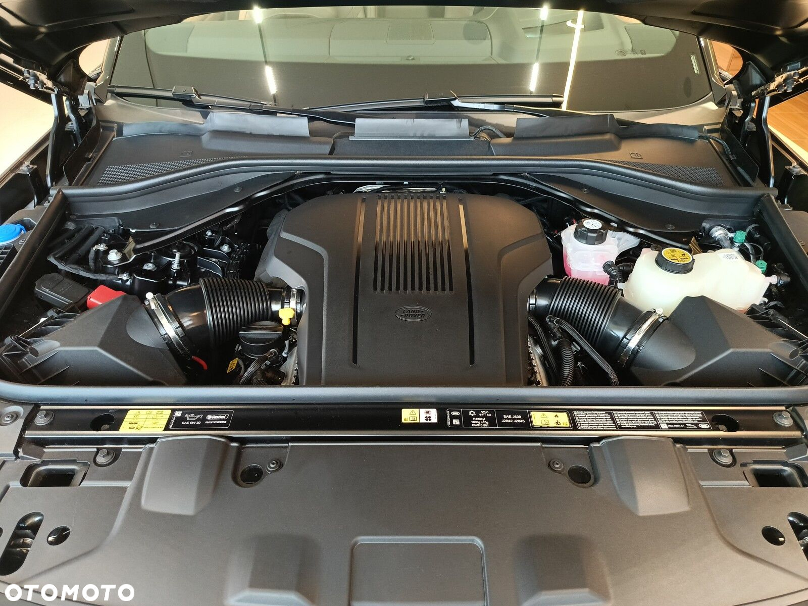 Land Rover Range Rover - 11
