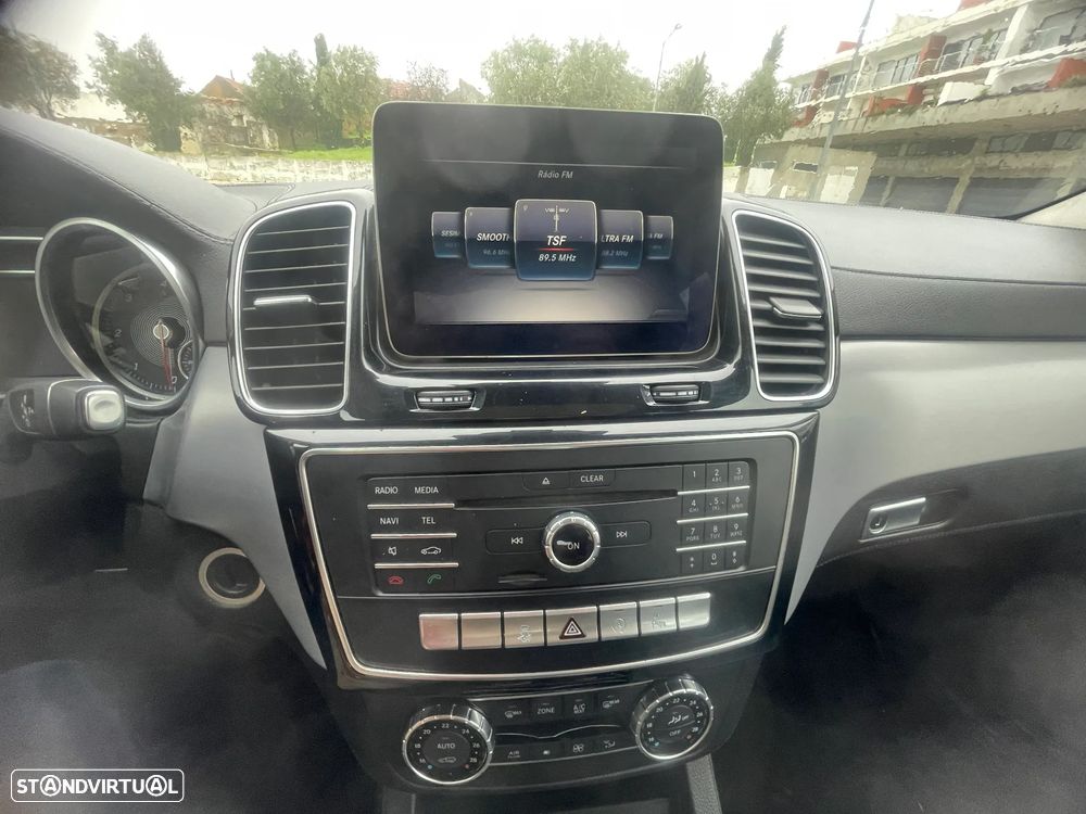 Mercedes-Benz GLS 350 d 4-Matic - 17