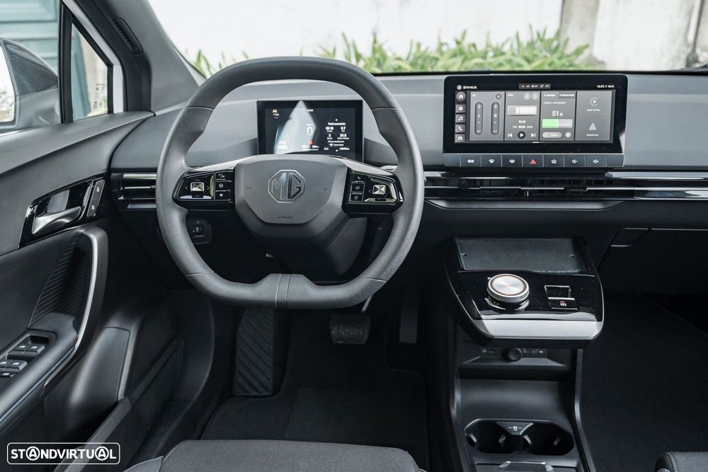 MG MG4 51 kWh Standard - 42