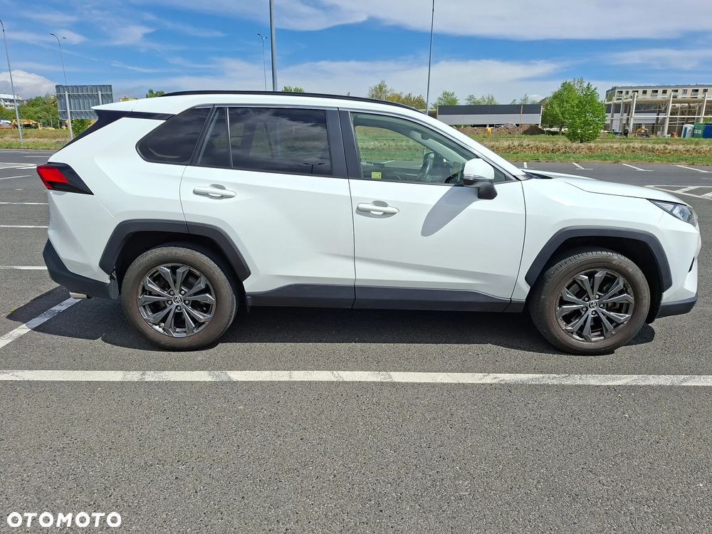 Toyota RAV4 - 4