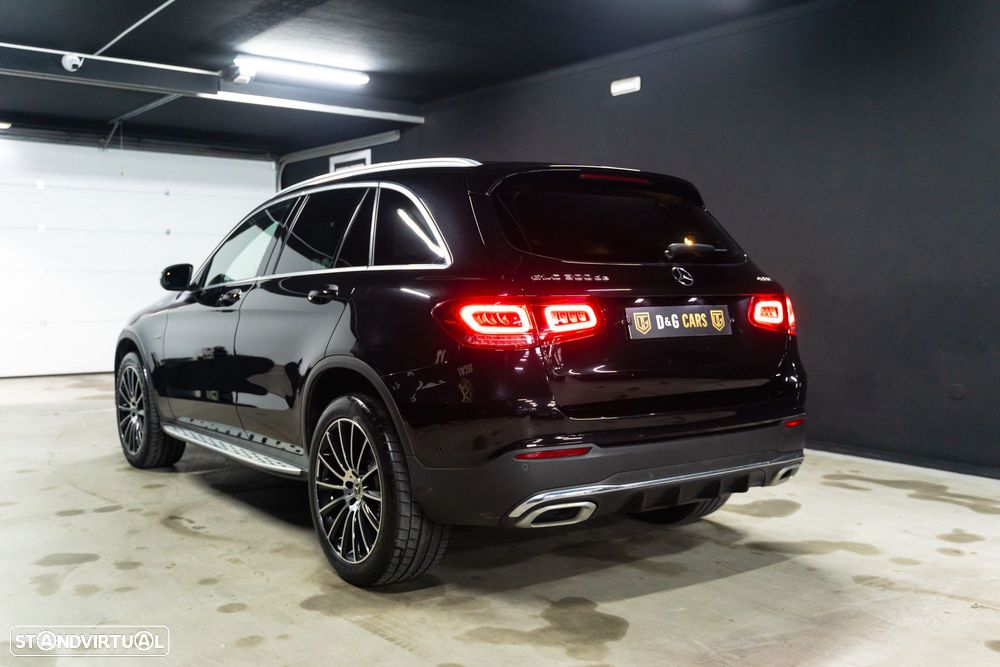 Mercedes-Benz GLC 300 de 4Matic 9G-TRONIC AMG Line - 18