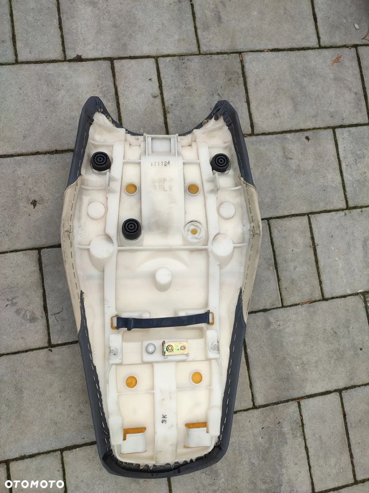 Kanapa, siedzenie, fotel Yamaha FZS 1000 Fazer - 21
