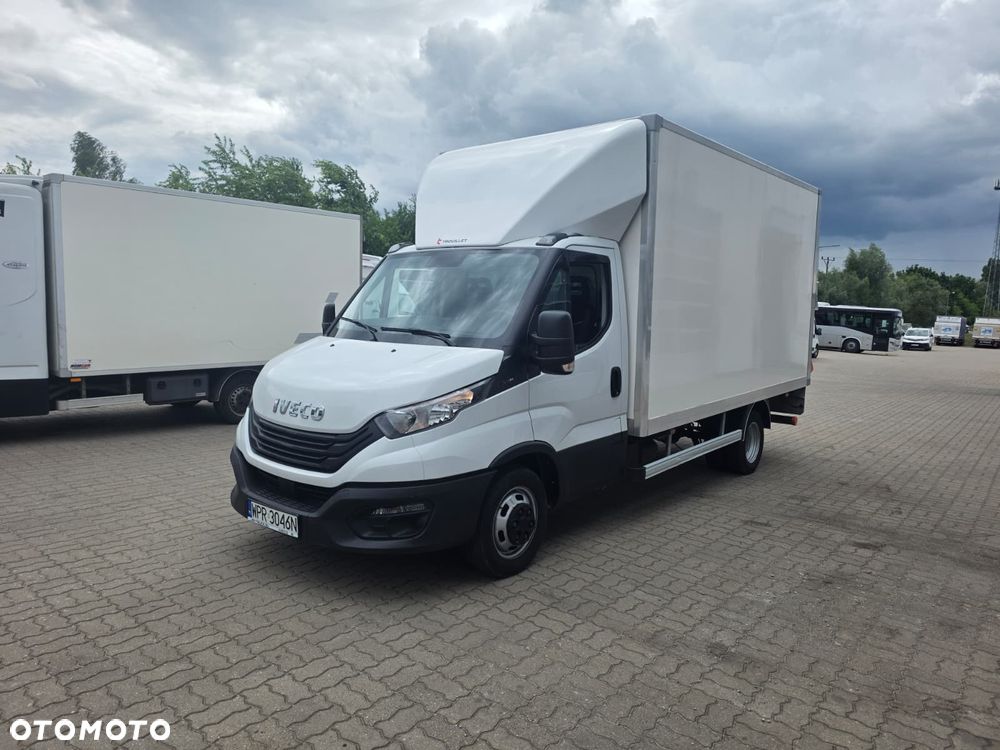 Iveco 35C16 Kontener z Winda 8ep Silnik 3L Bliźniaki 50C18 50C16 - 3