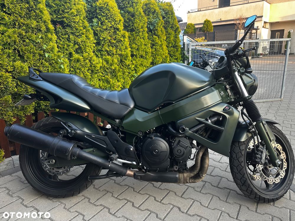 Honda X11 - 6