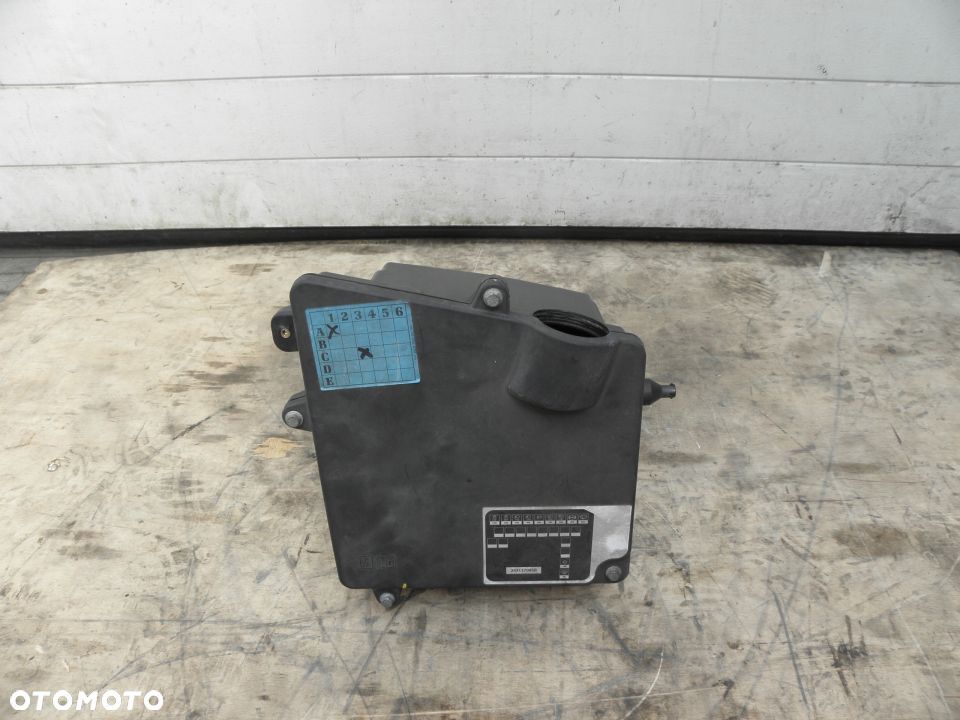 MASTER MOVANO III OBUDOWA SKRZYNKI BEZPIECZNIKÓW