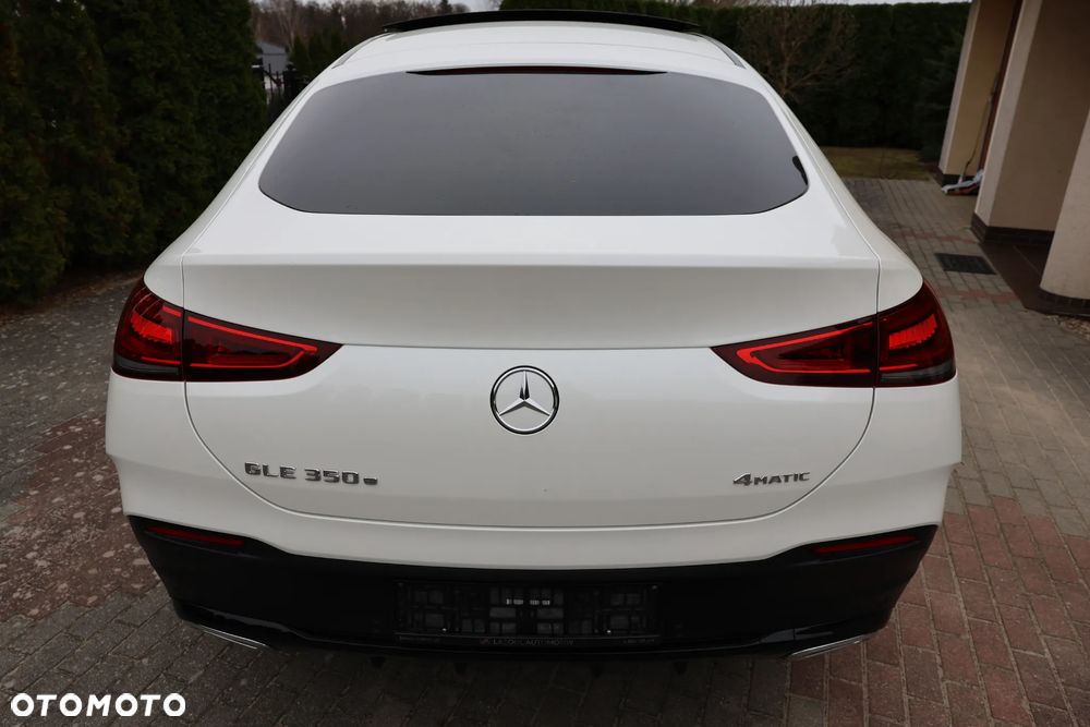 Mercedes-Benz GLE 350 e 4Matic 9G-TRONIC AMG Line - 8