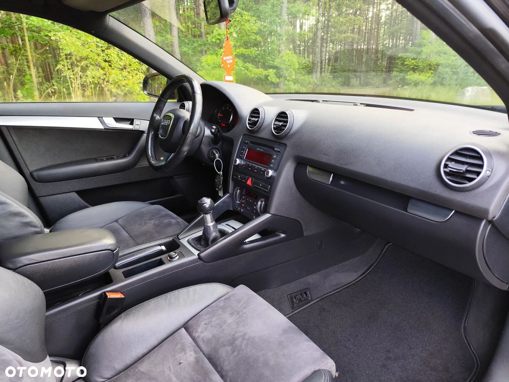 Audi A3 Sportback 2.0 TDI Attraction - 31