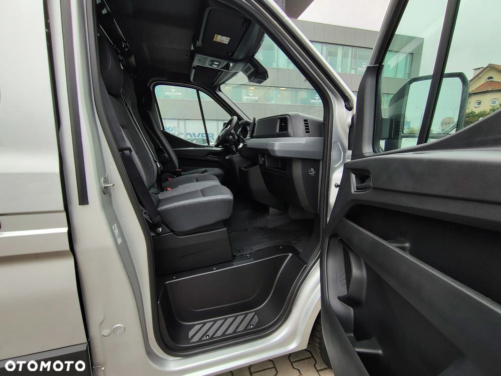 Nissan Interstar - 26