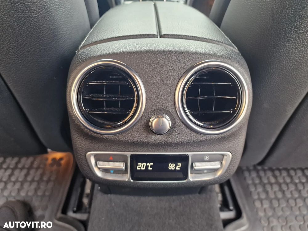 Mercedes-Benz C 250 (BlueTEC) d 4Matic 7G-TRONIC Avantgarde - 22