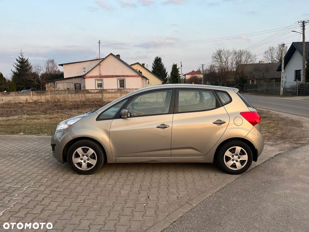Kia Venga 1.6 CVVT Automatik Platinum Edition - 4
