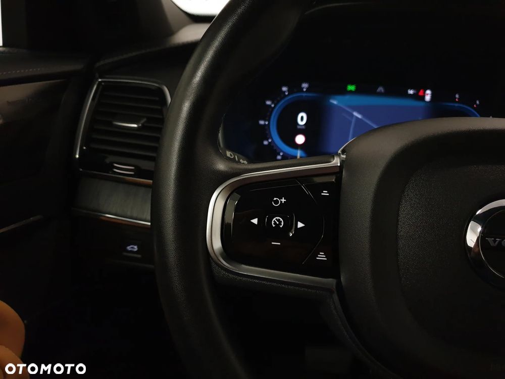 Volvo XC 90 B5 D AWD R-Design 7os - 10