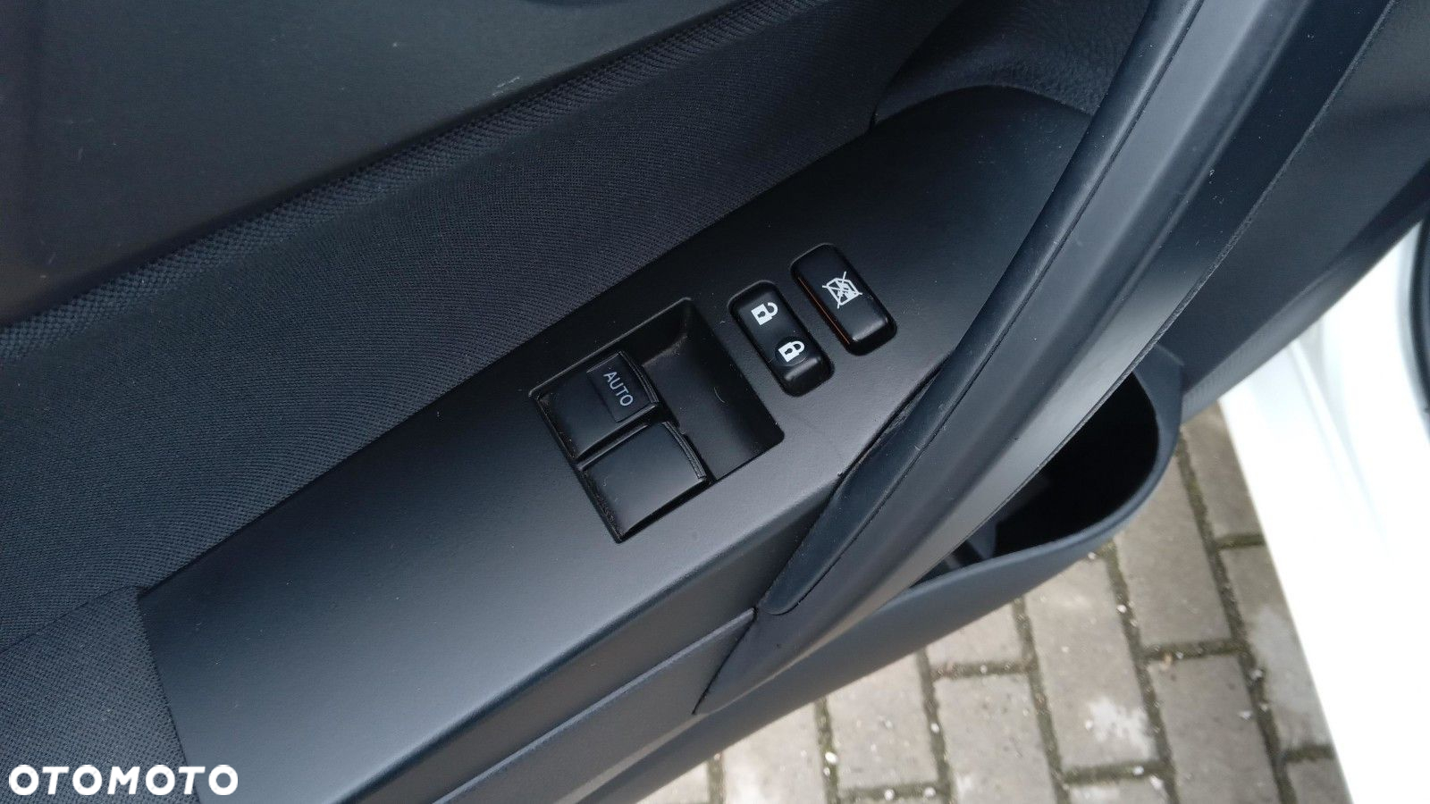 Toyota Auris 1.33 VVT-i Active - 15