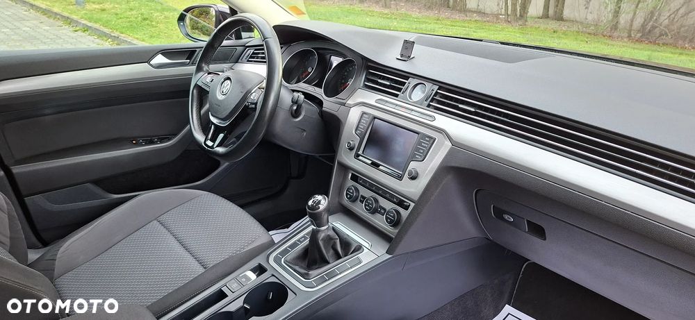 Volkswagen Passat Variant 1.4 TSI ACT (BlueMotion Technology) Comfortline - 25