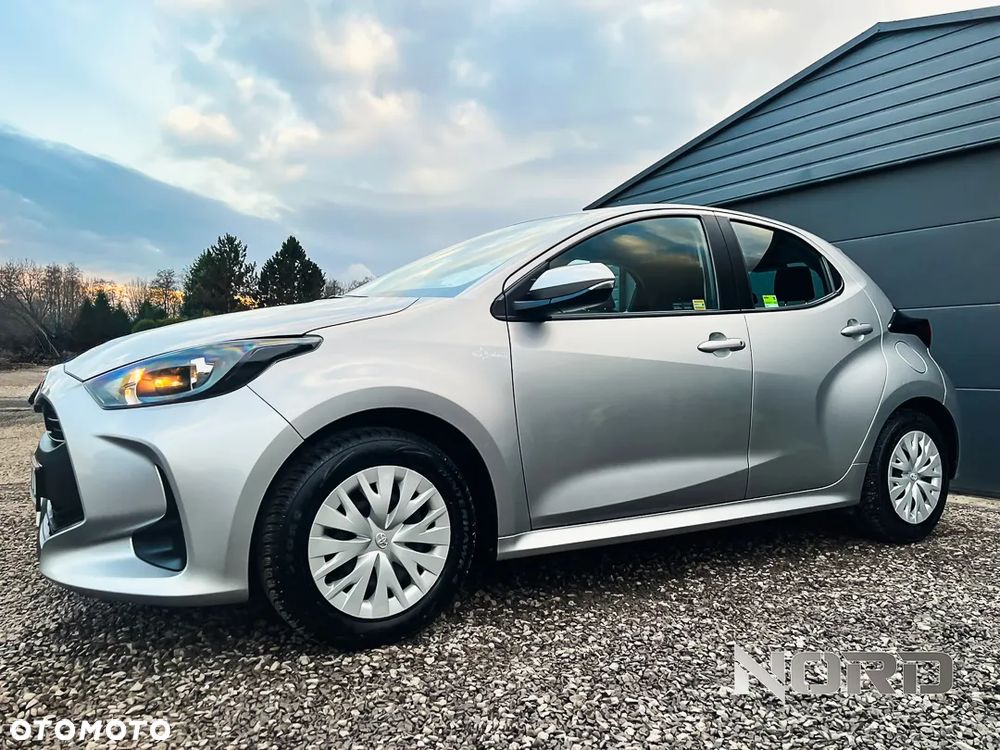 Toyota Yaris Hybrid 1.5 Active - 6