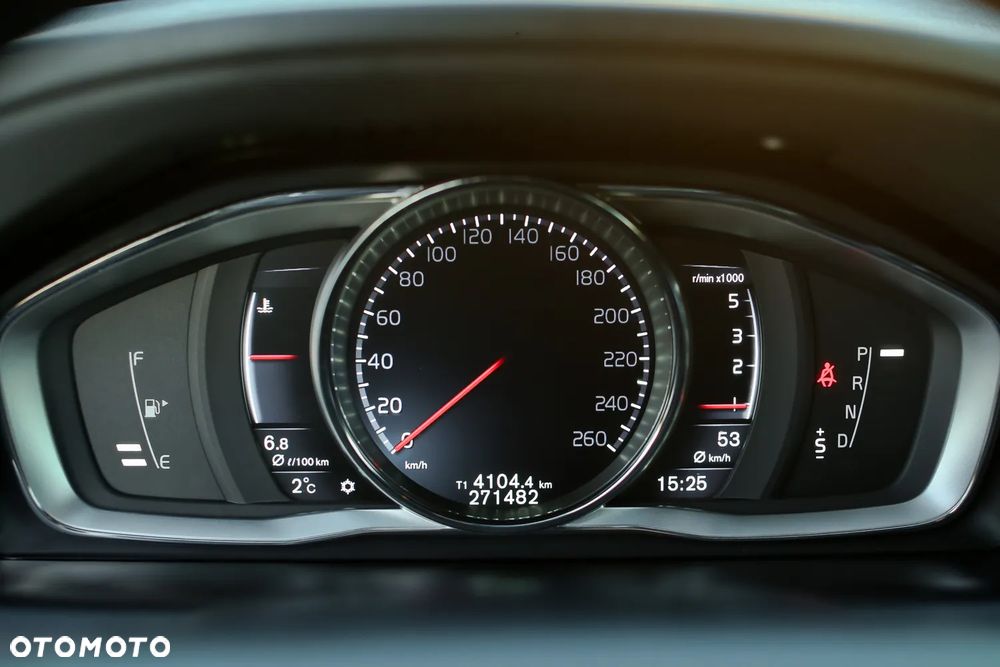 Volvo XC 60 D4 Geartronic Summum - 29