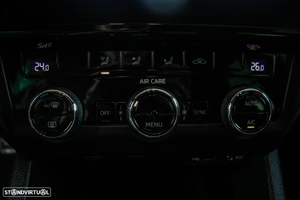 Skoda Octavia Break 2.0 TDI RS DSG - 37