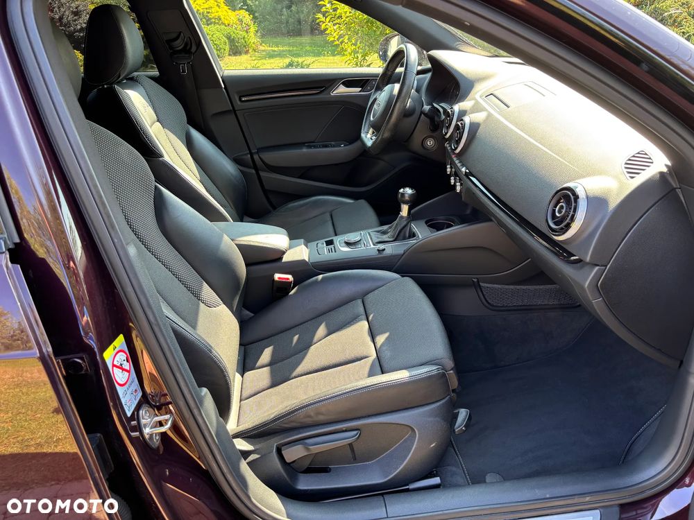 Audi A3 Sportback 2.0 TDI S line Sportpaket - 21