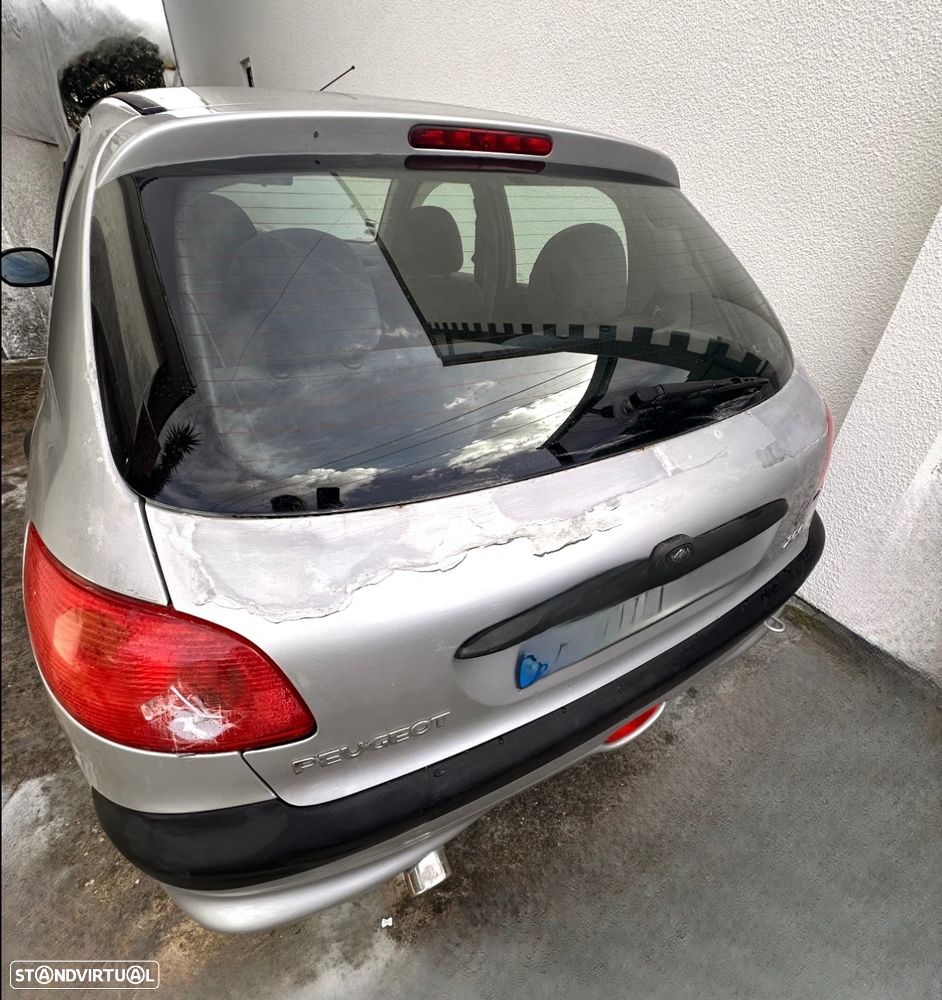 Peugeot 206 1.1 XT - 3