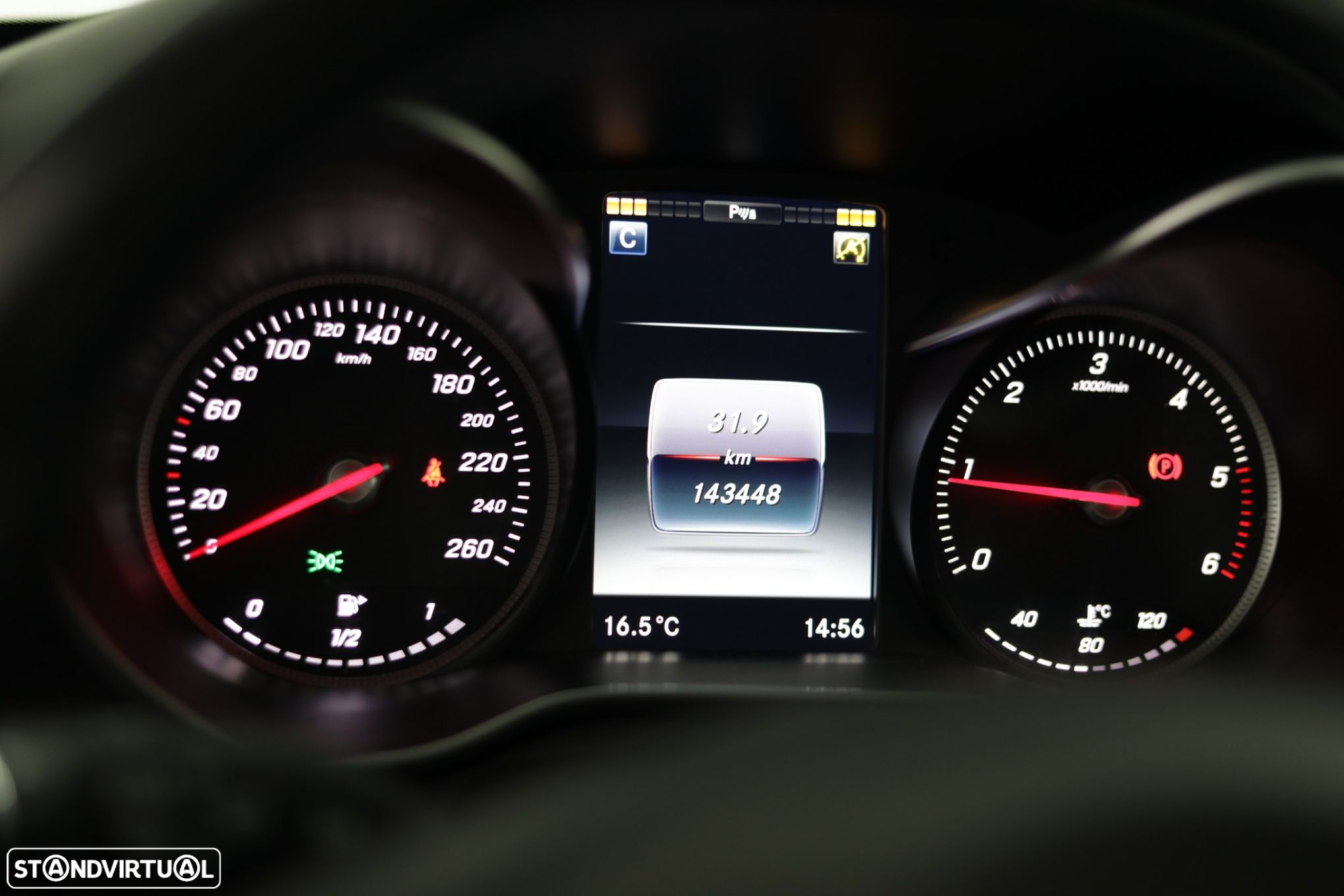 Mercedes-Benz C 200 d Avantgarde - 18