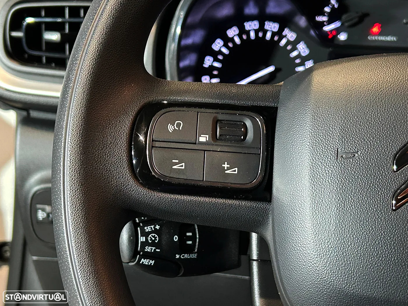 Citroën C3 1.2 PureTech Plus - 21