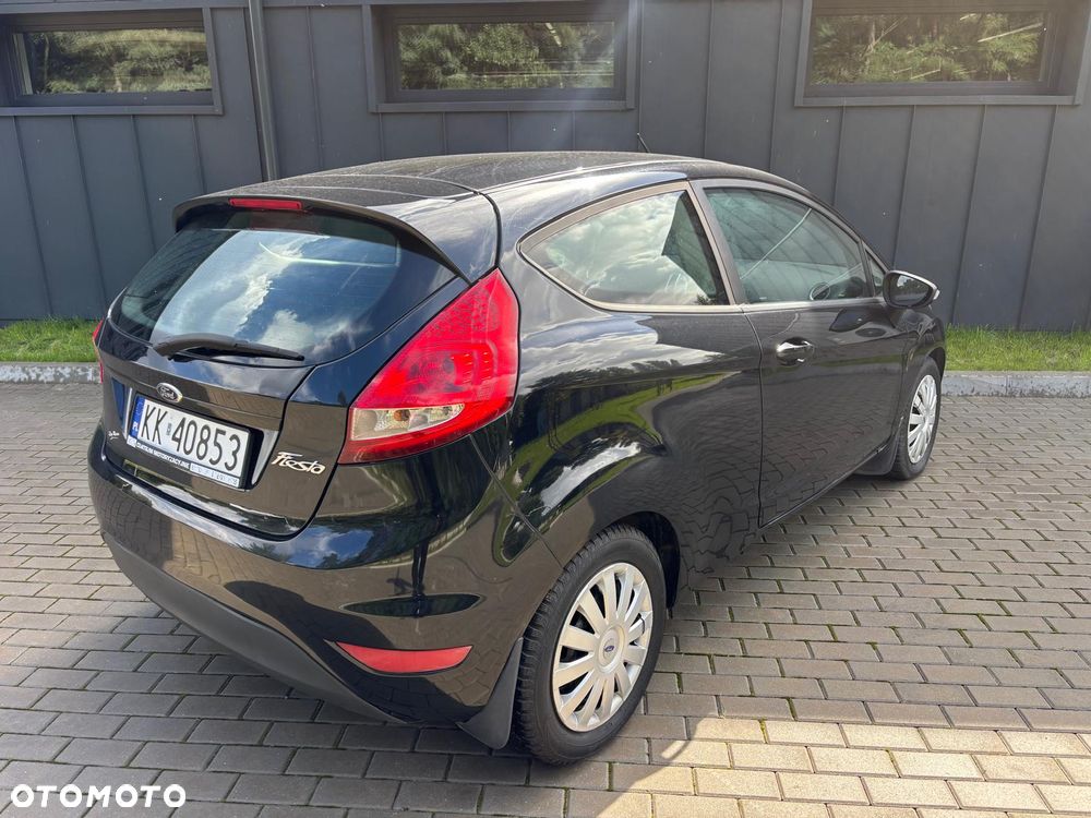 Ford Fiesta 1.25 Ambiente - 20