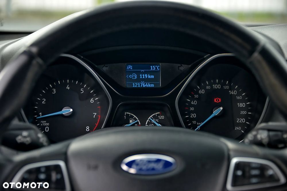 Ford Focus - 34