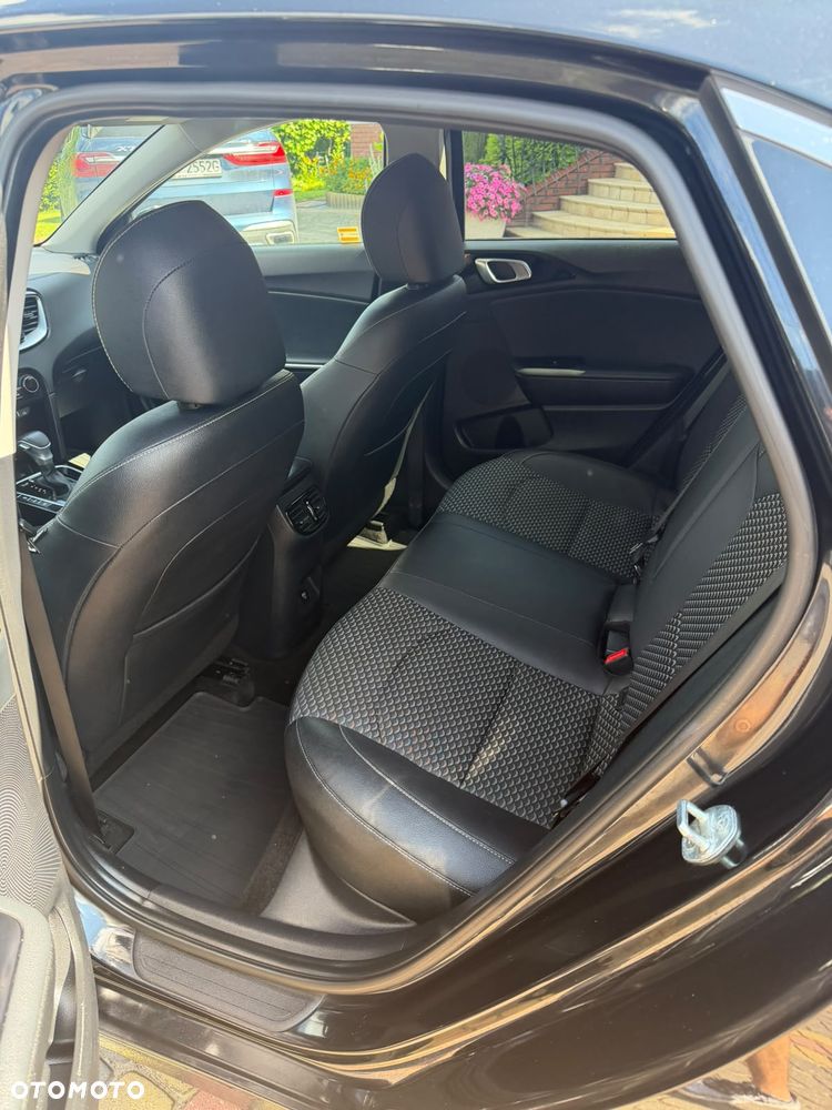 Kia Ceed 1.5 T-GDI Business Line Plus DCT - 10