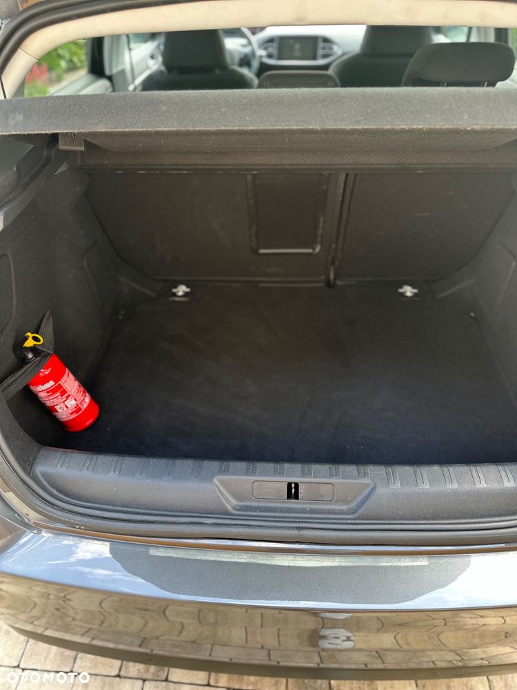 Peugeot 308 1.2 PureTech GPF Allure Pack S&S - 14