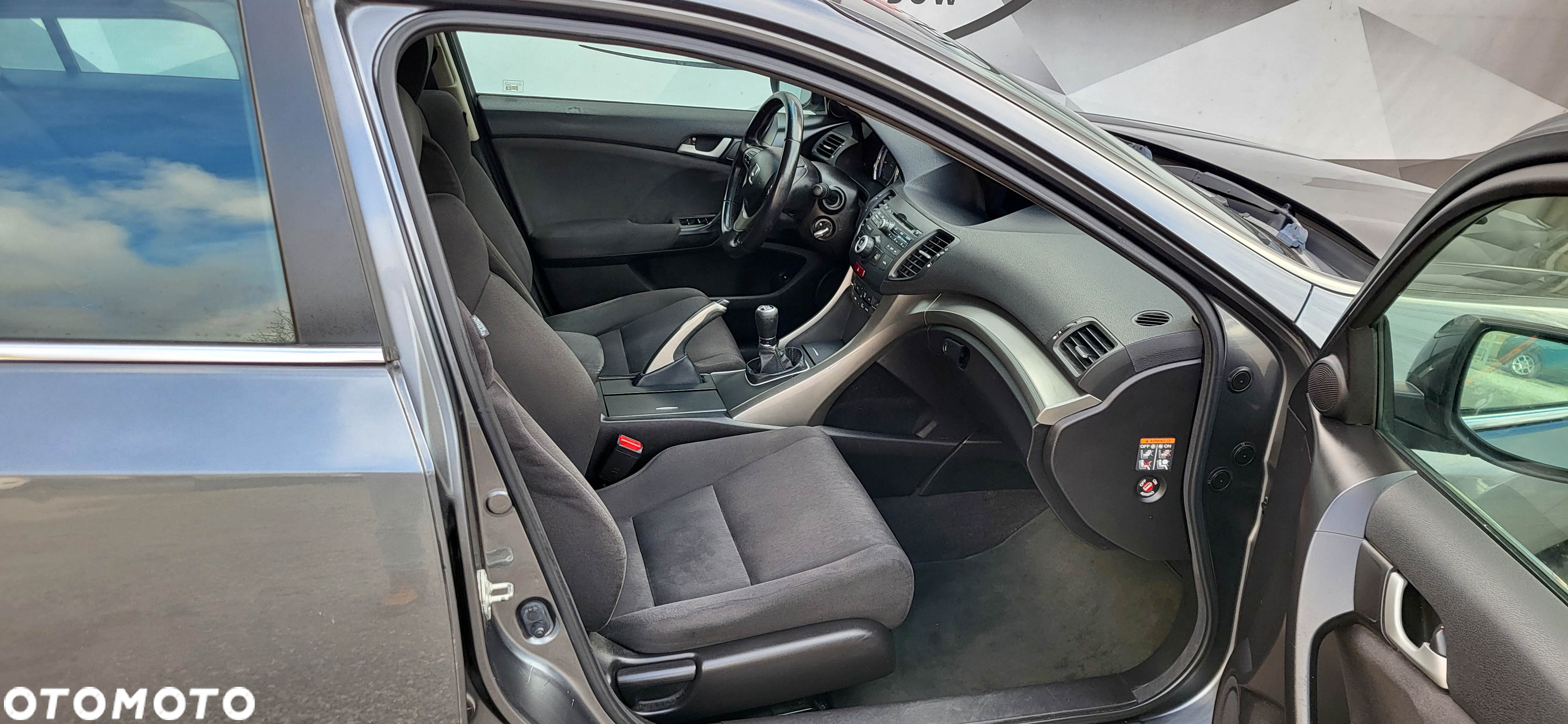 Honda Accord 2.0 Elegance - 17