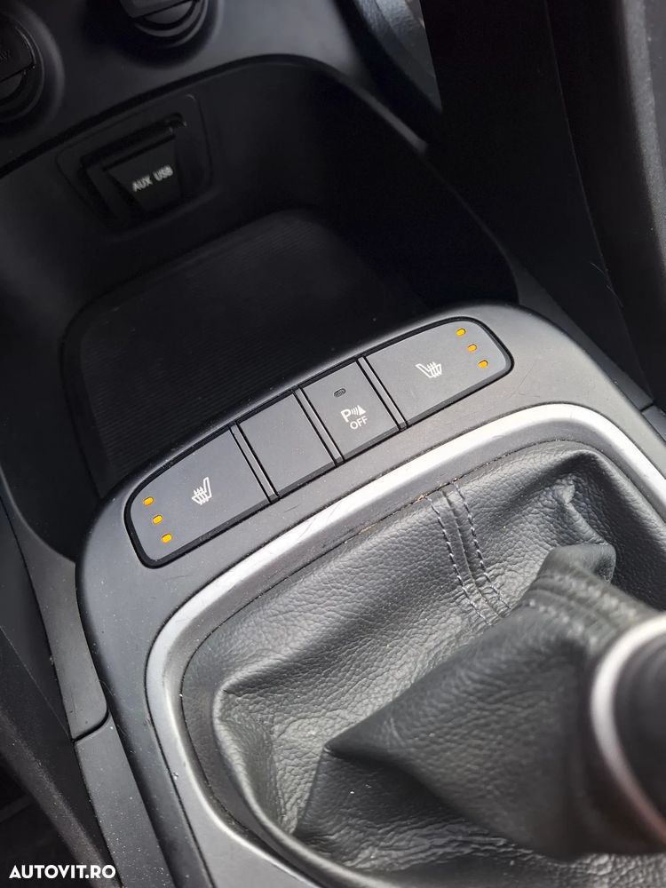 Hyundai Santa Fe 2.0 CRDI 2WD Premium - 17