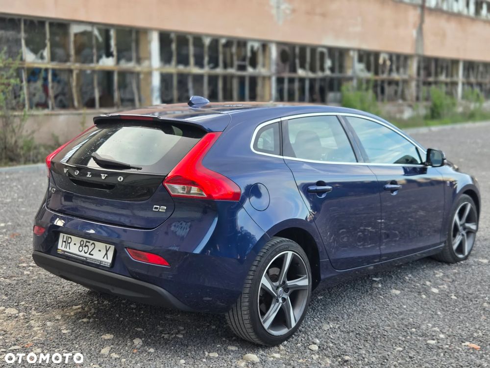 Volvo V40 D2 Ocean Race - 14