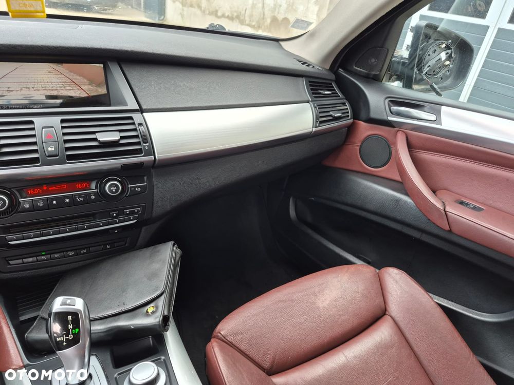 BMW X5 xDrive35d - 8