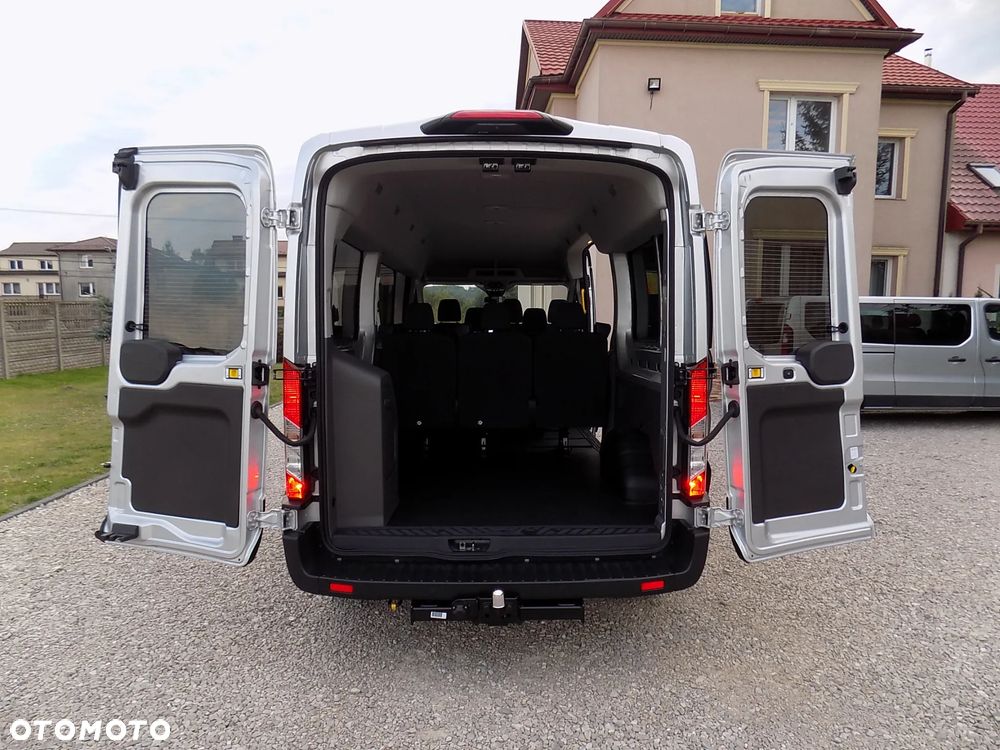 Ford Transit Kombi L3H2 Limited - 14