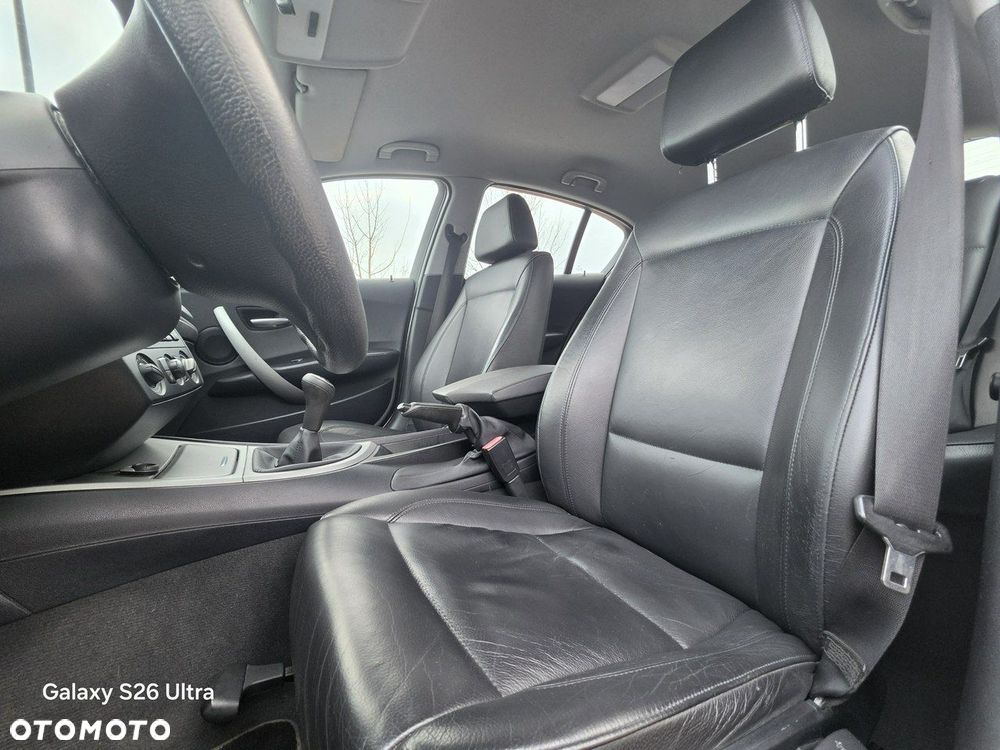 BMW Seria 1 116i - 31