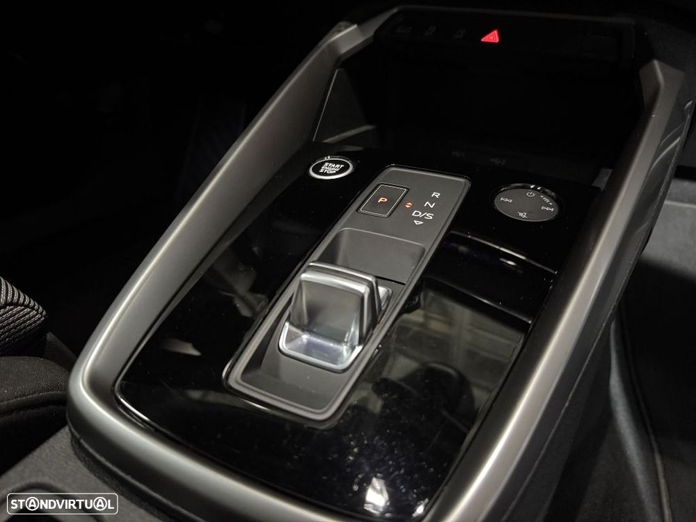 Audi A3 Limousine 30 TFSI S line S tronic - 11